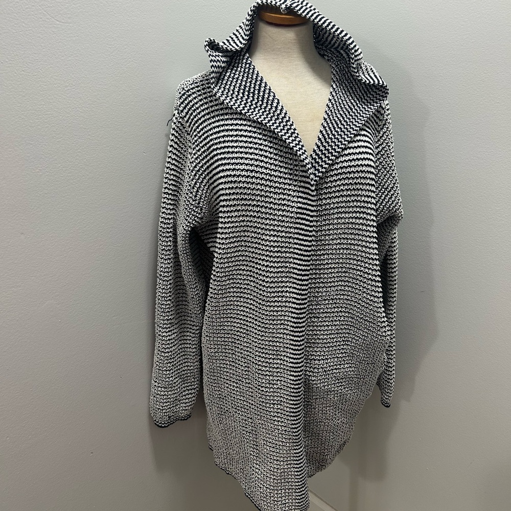 Cute navy and white cardigan